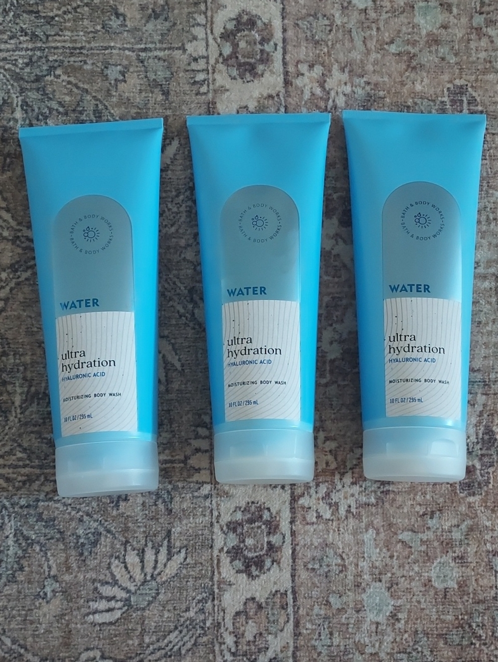 Bath & Body Works Water Ultra Hydration Moisturizing Body Wash